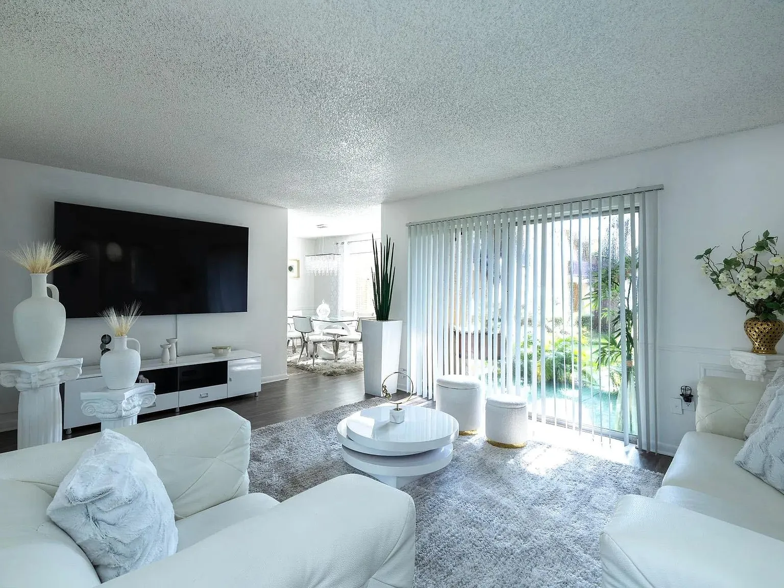 Parc Place Villas Apartments — Photo 2