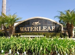 365 N Emerald Dr APT E56, Vista, CA 92083