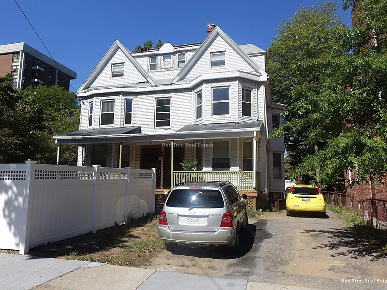 45 Auburn St #3 — Photo 11