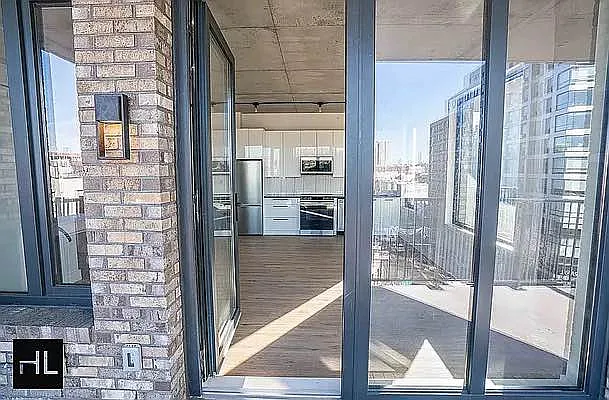 Rented by Highline Residential | media 32