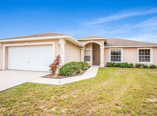 1445 Orlando Ct, Poinciana, FL 34759