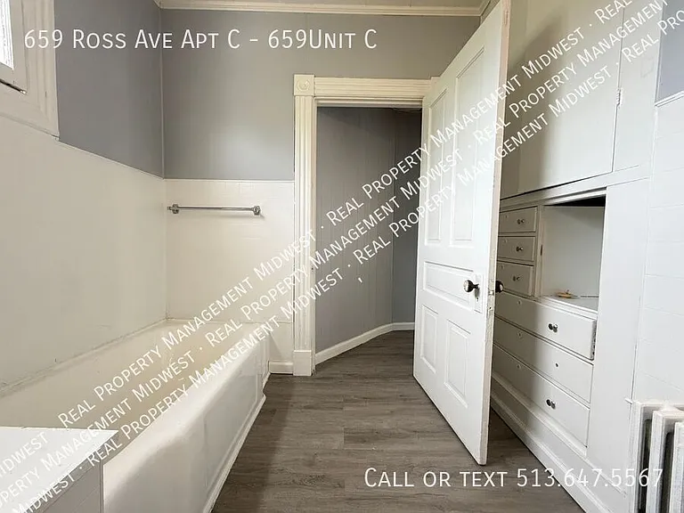 659 Ross Ave #C — Photo 9