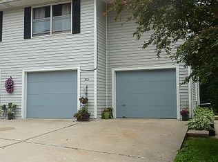 827 Teutonia Dr., Burlington, WI