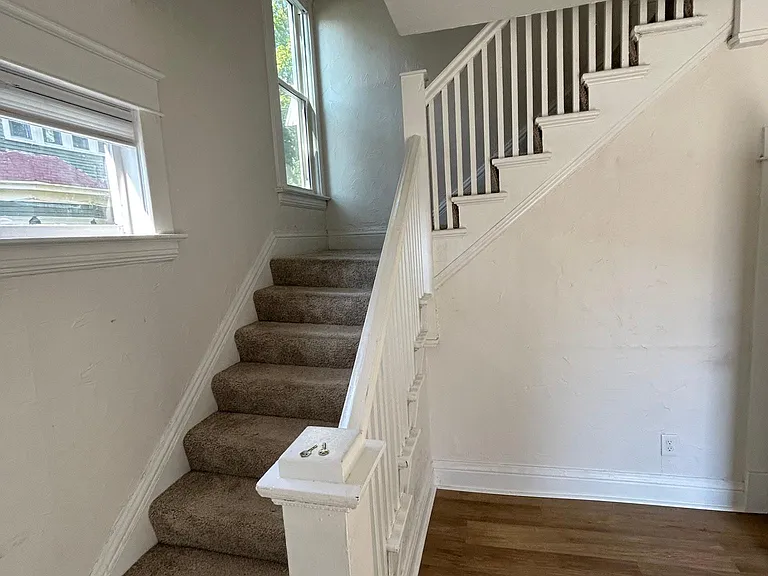 1004 Woodward Ave — Photo 17