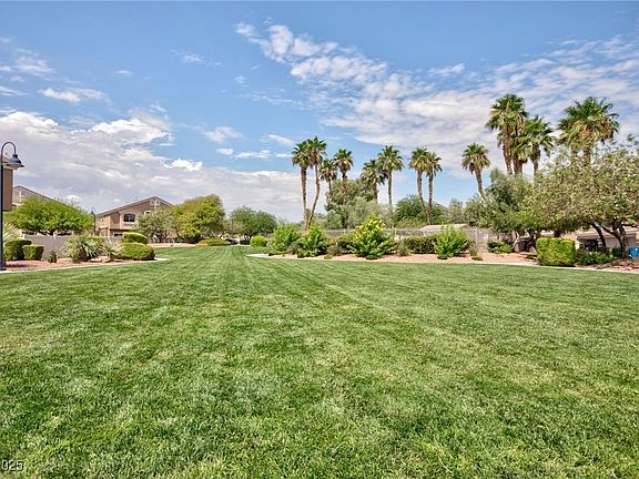 2nd image of 3209 Orange Orchid Pl Unit 3