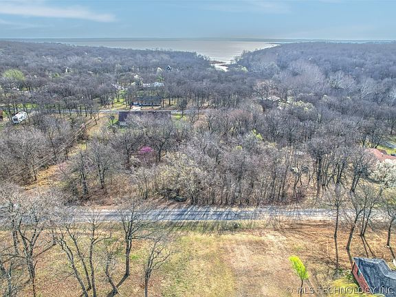 5th image of 6075 S Oakmont Pl