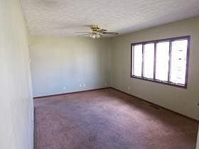 3rd image of 5972 Willaston Dr