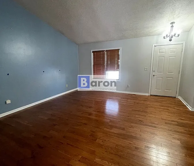 30706 Springfield Ct — Photo 9