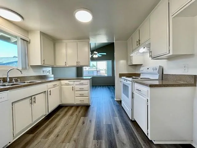 16531 Alliance Ave #A2 — Photo 12