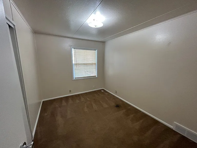 1201 E Cheyenne Rd — Photo 14