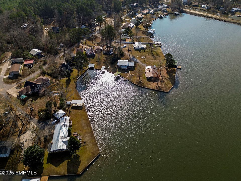 1st image of 3963 Dogwood Ln