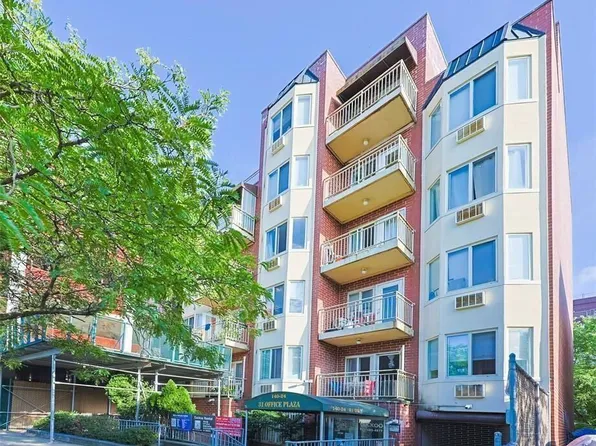 140-24 31st Drive image 2 of 11