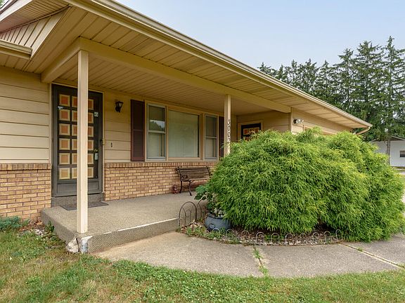 2nd image of 3002 W Milham Ave
