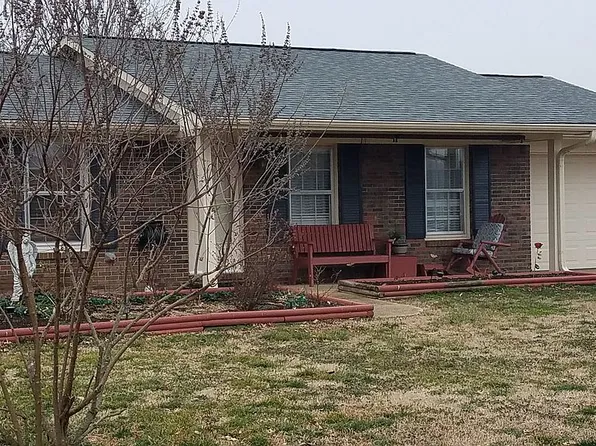 20511 Lovell Dr, Athens, AL 35614