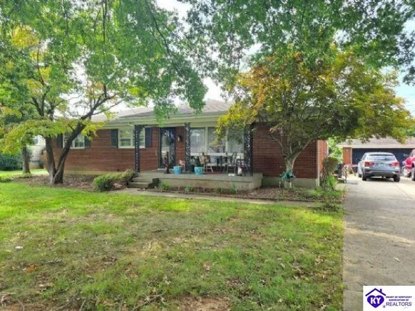 237 Hillbrook Dr, Shepherdsville, KY 40165