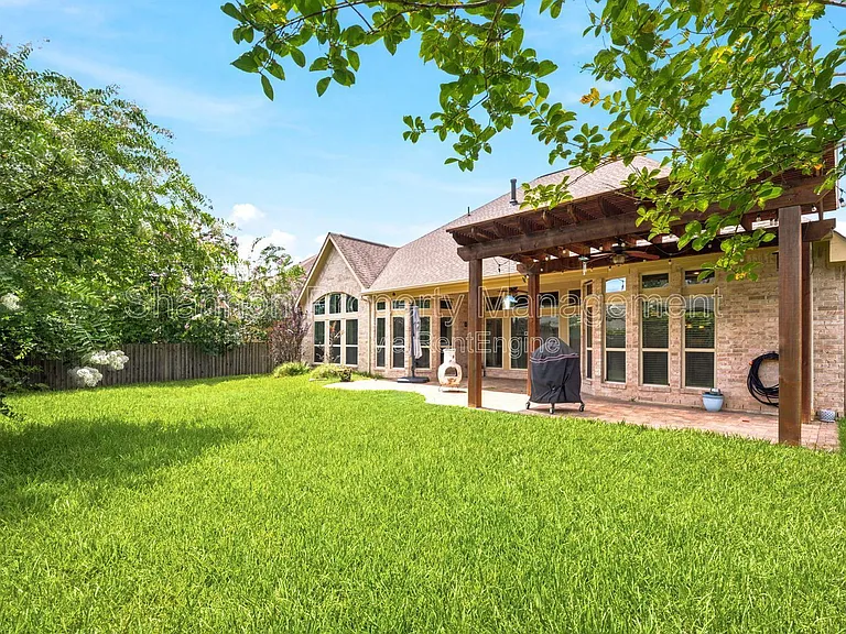 5818 Fairway Shores Ln — Photo 30