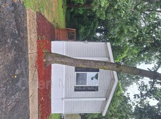 301 Mantle Ave #323, Jackson, MI 49202