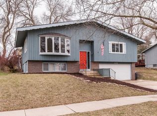 120 26th St NW, Rochester, MN 55901