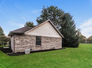 5272 Villa Ct, Avon, IN 46123