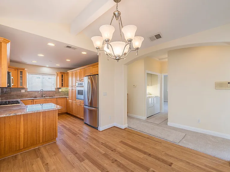 2213 Carnegie Ln #C — Photo 11