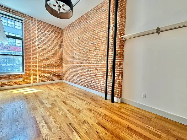 9 Mckibbin Court image 15 of 31