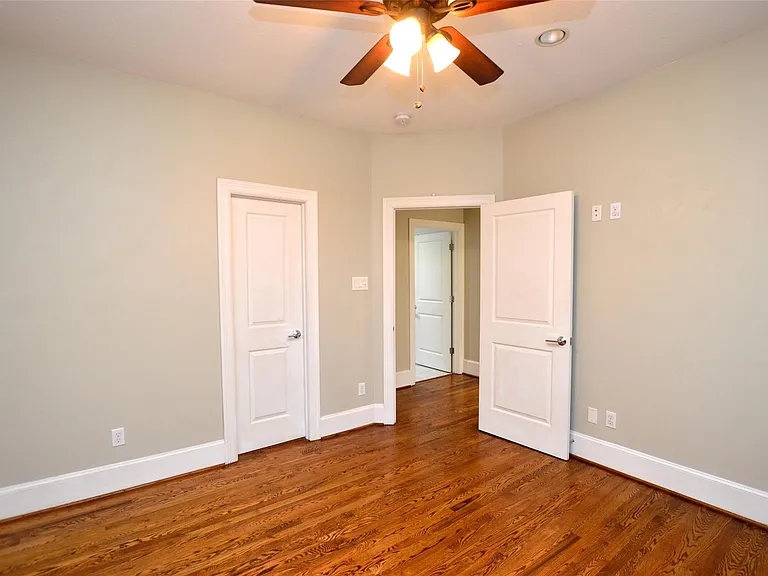 1538 W 23rd St #C — Photo 32