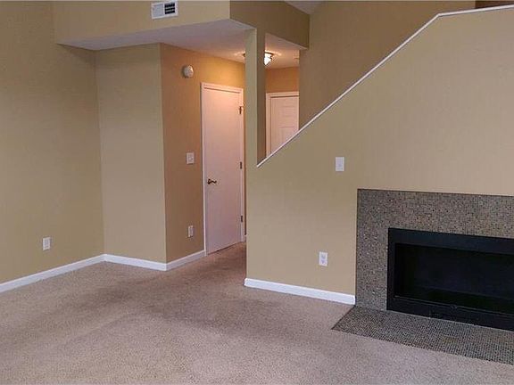 4th image of 1237 Dr Martin Luther King Jr St