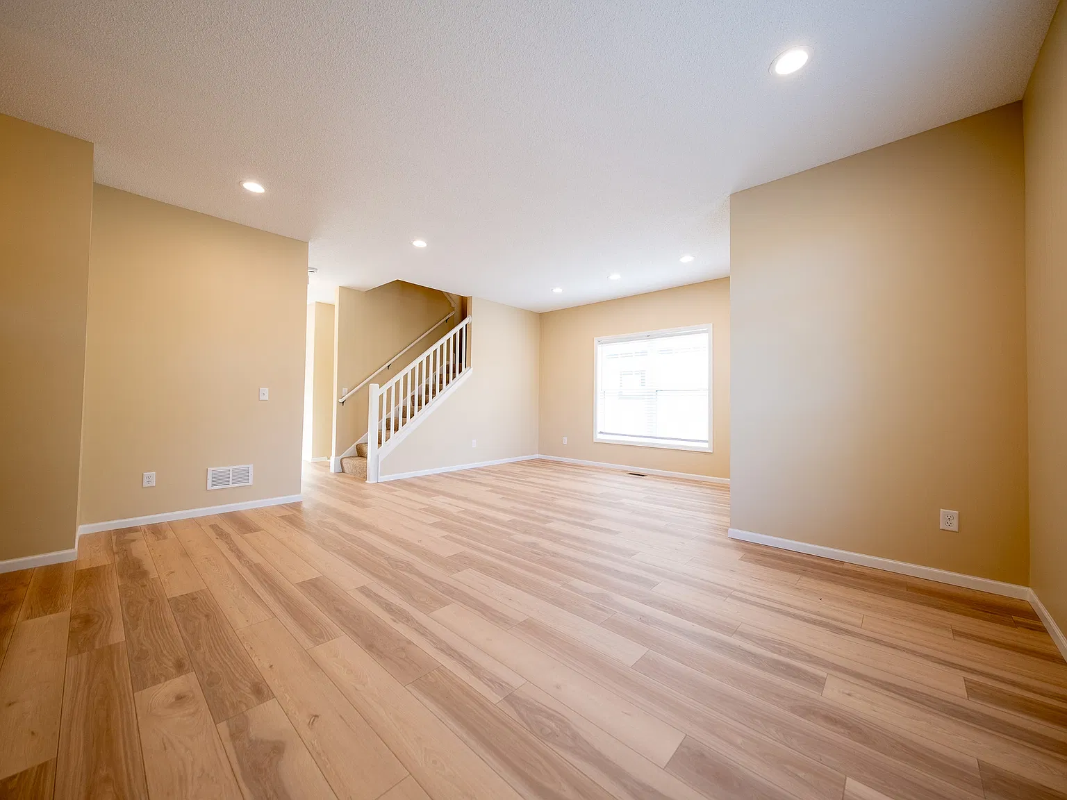 Humboldt Avenue North, Minneapolis (5208) AB JS1 - 1 — Photo 4