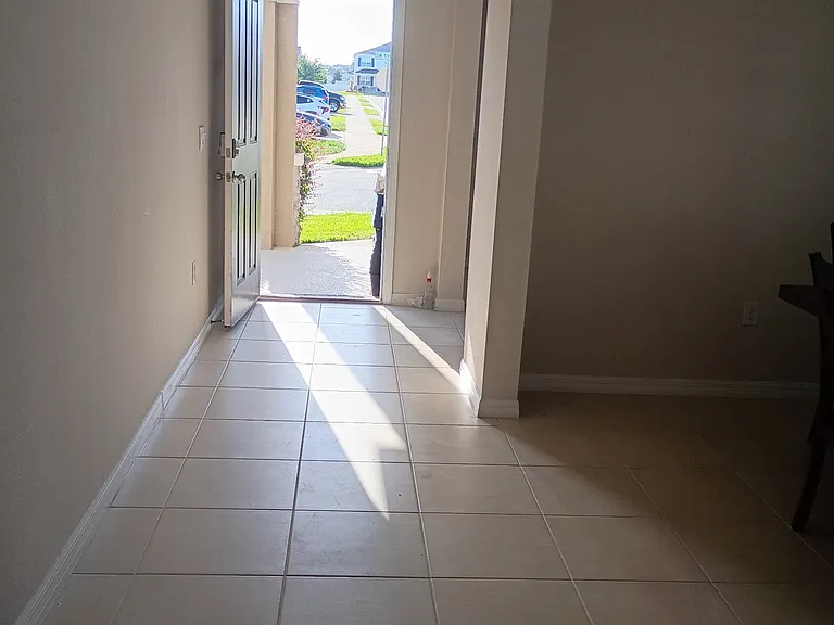 8142 SW 59th Ave — Photo 13