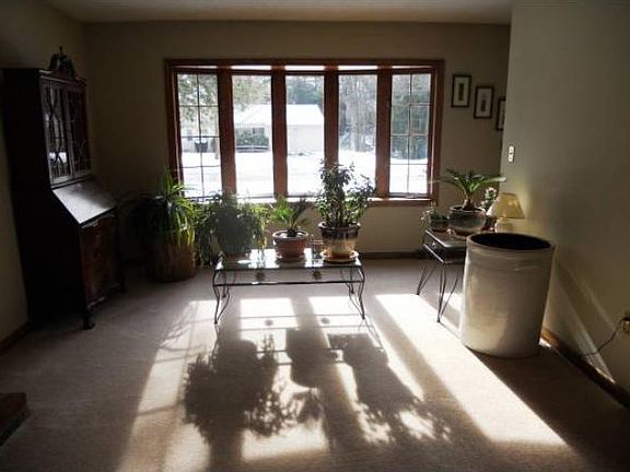 5th image of 44 Lutheran Dr