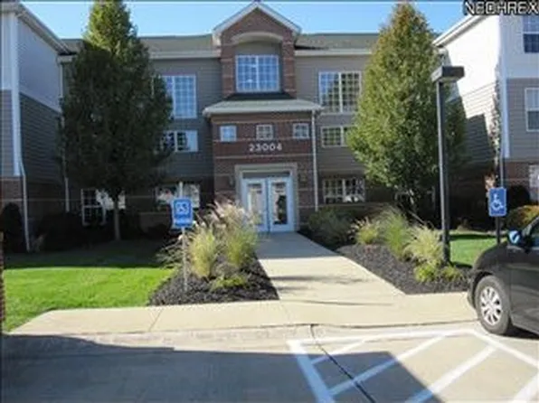 23004 Chandlers Ln #4-109, Olmsted Falls, OH 44138