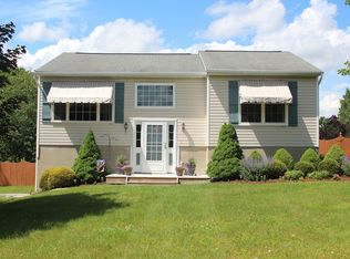 70 Fenwick Rd, Augusta, NJ 07822