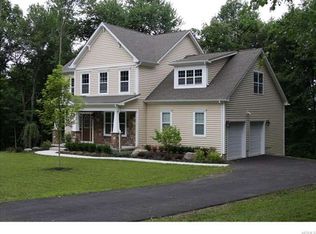 18 Copper Rock Rd, Walden, NY 12586