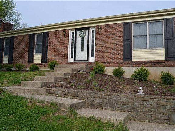 2nd image of 8587 Winthrop Cir