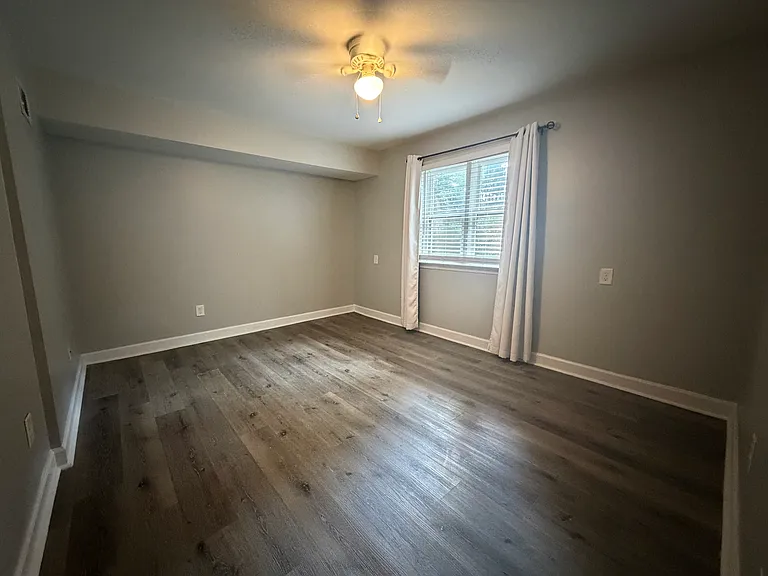 436 Sycamore Dr #436 — Photo 17