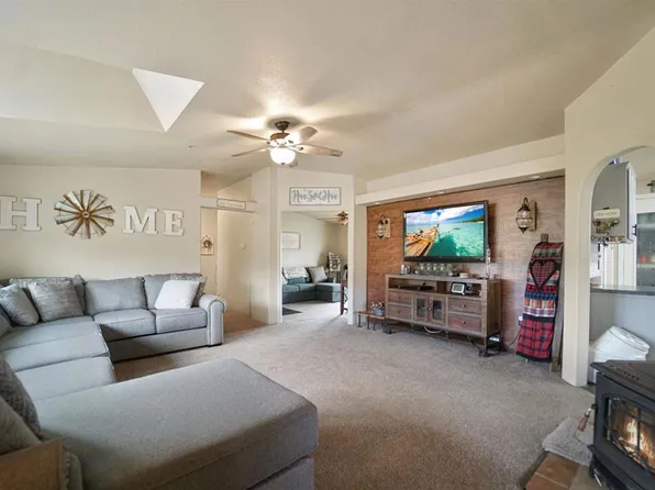 37449 Montezuma Valley Rd, Ranchita, CA 92066