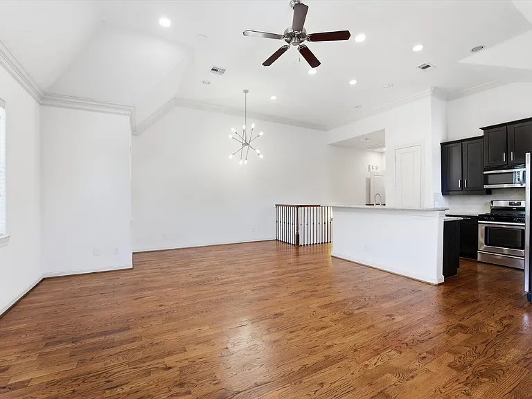 2305 Bastrop St #A — Photo 19