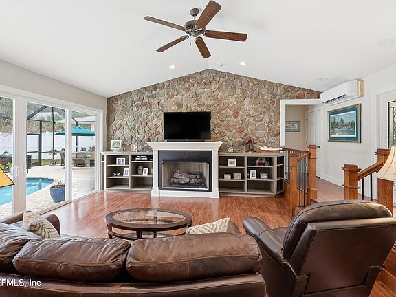 2nd image of 17 SYLVAN Drive