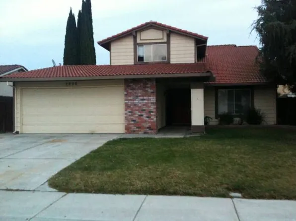 2800 Atlanta Dr, Tracy, CA 95376