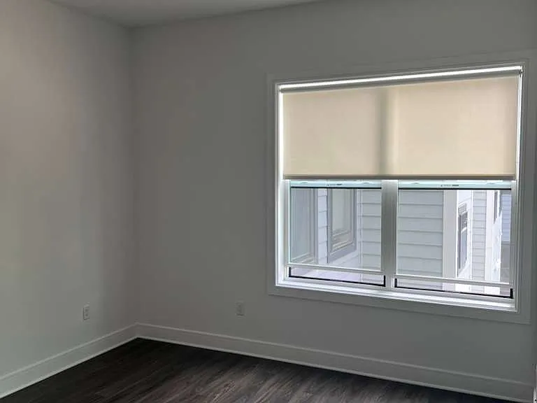 310 Madison Ave #202 — Photo 9