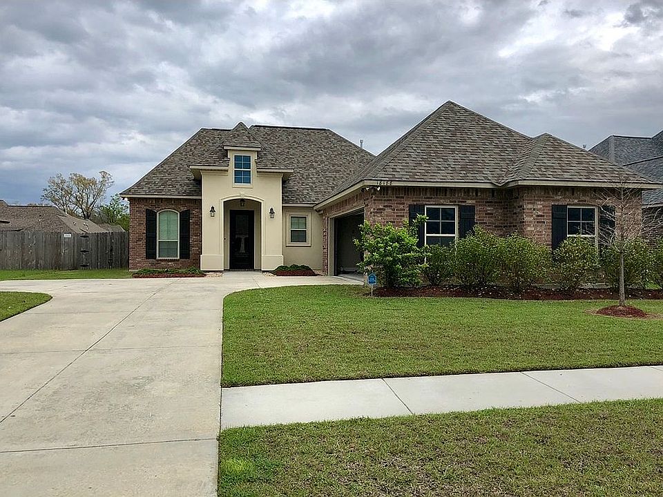 1st image of 18188 Old Trail Dr