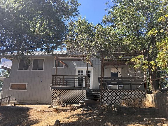 4th image of 21292 Crestview Dr