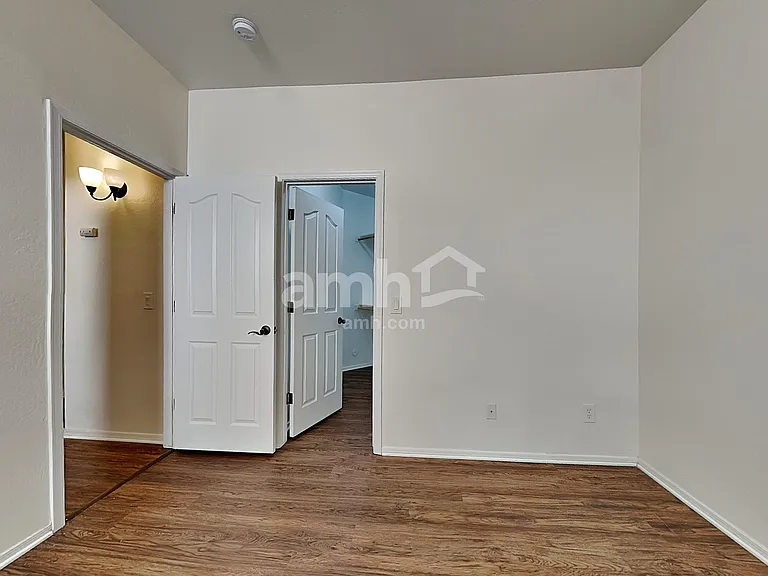 17578 W Ironwood St — Photo 16