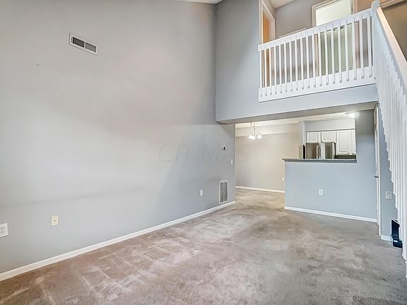 3rd image of 6262 Braelinn Dr