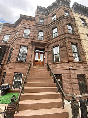 Rented by Peace of Mind Realty | media 31