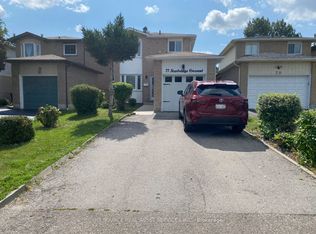77 Newbridge Cres, Brampton, ON L6S 4B5