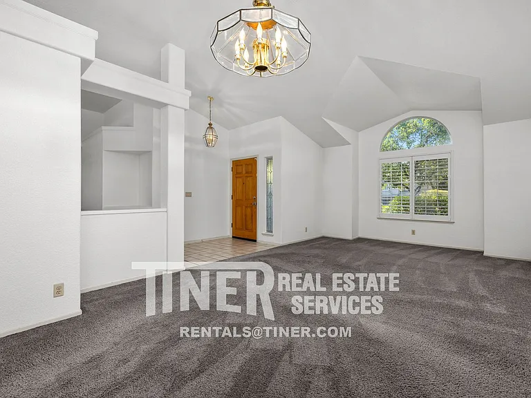 180 Briggs Ranch Dr — Photo 8