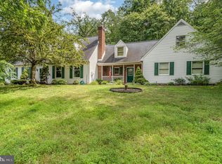 25 Chain Saw Rd, Dillsburg, PA 17019