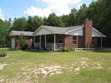 2nd image of 485 NE Costmary Way