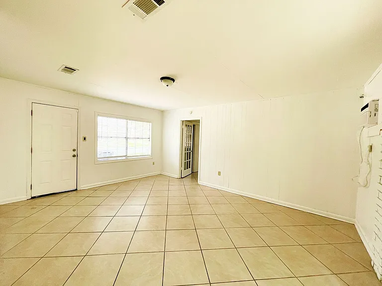 16405 Patton Ave — Photo 14
